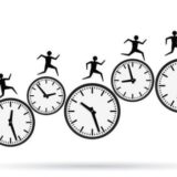 副業で稼ぐためにはどのくらいの時間が必要？